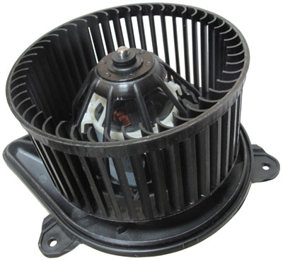 WENTYLATOR NAGRZ.OPEL VIVARO 01-