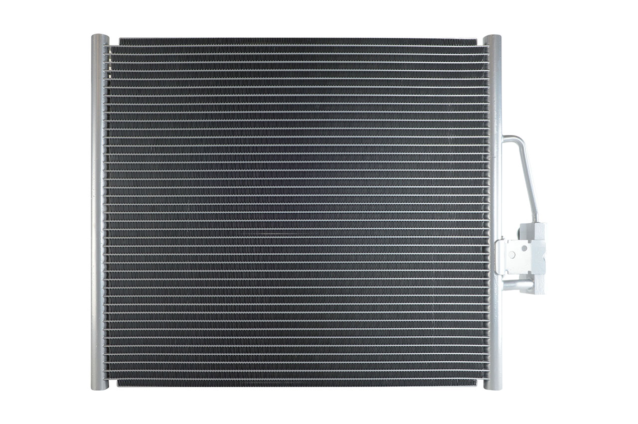 606 054_B CHLODNICA DO KLIMAT.BMW E39 520 97-