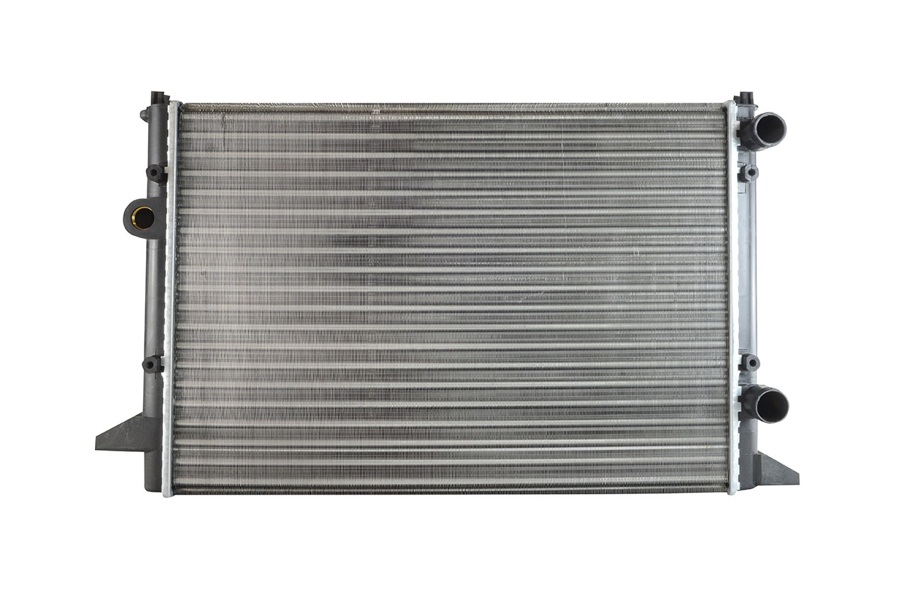 600 525_B CHLODNICA PASSAT 1.8,2.0,1.9TD 94-