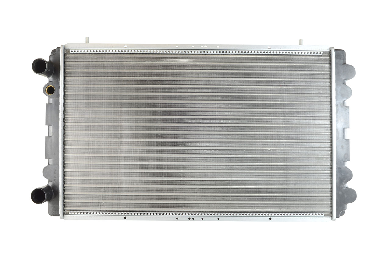 605 555_B CHLODNICA TRAFIC 2.4D-2.5D 90-