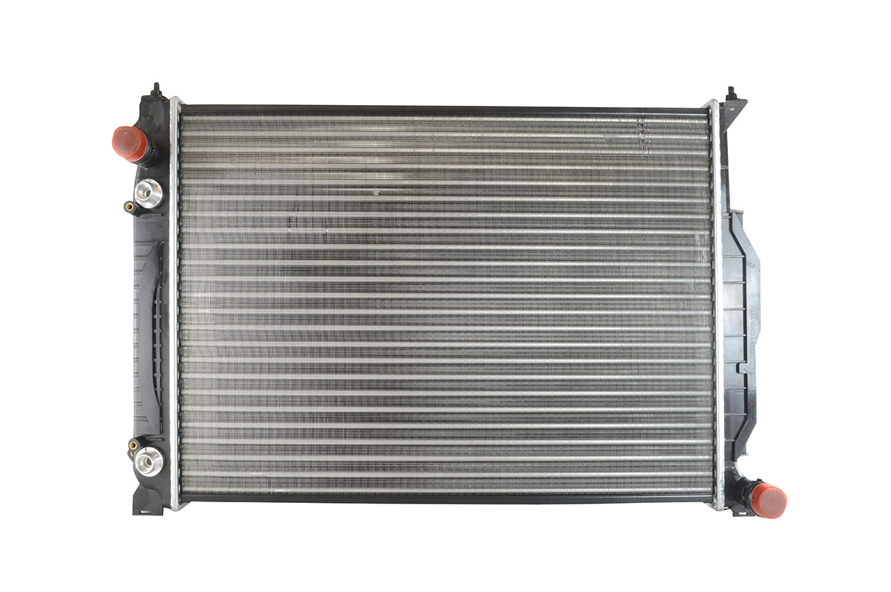 608 013_B CHLODNICA AUDI A6 2.5TDI 97-01 /AUTOMAT/