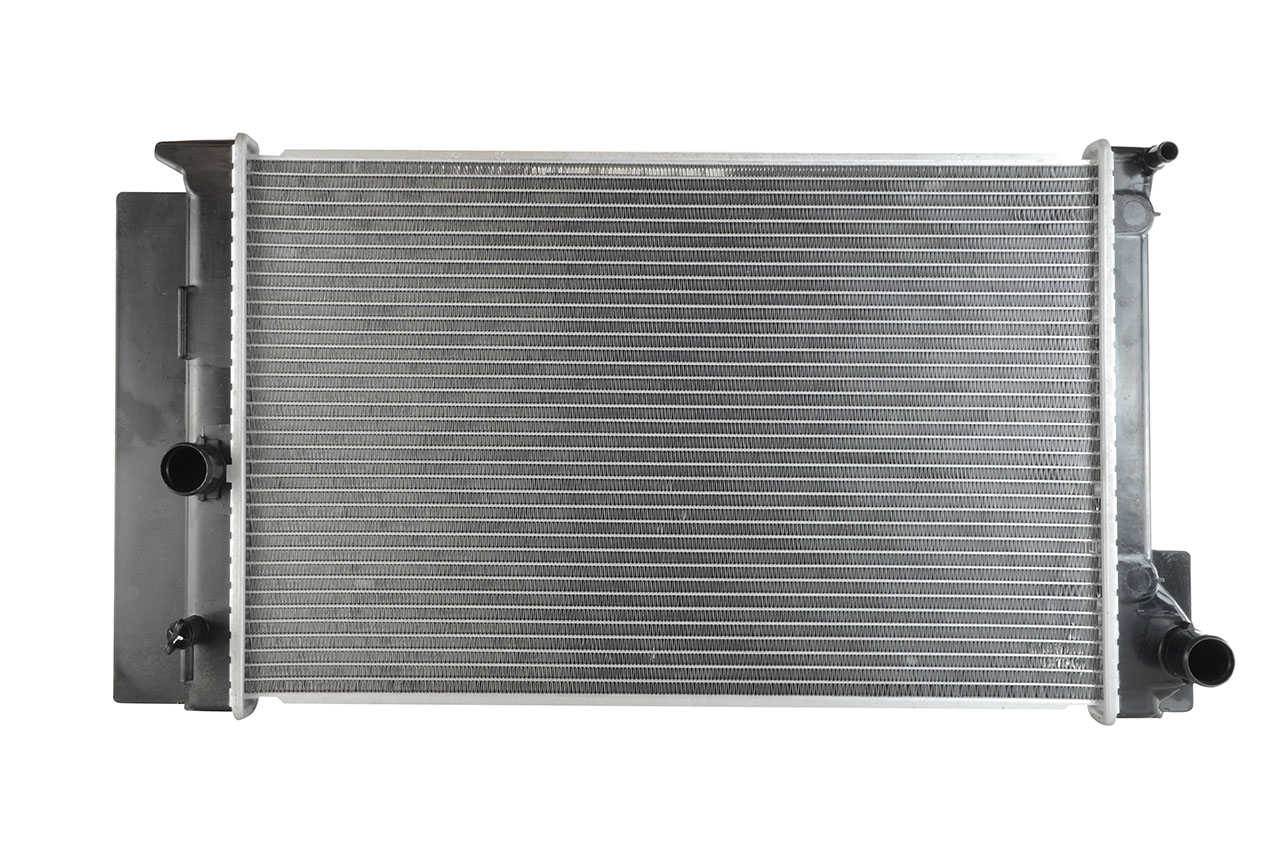 611 856_B CHLODNICA TOYOTA AVENSIS 1.8I 16V 08-