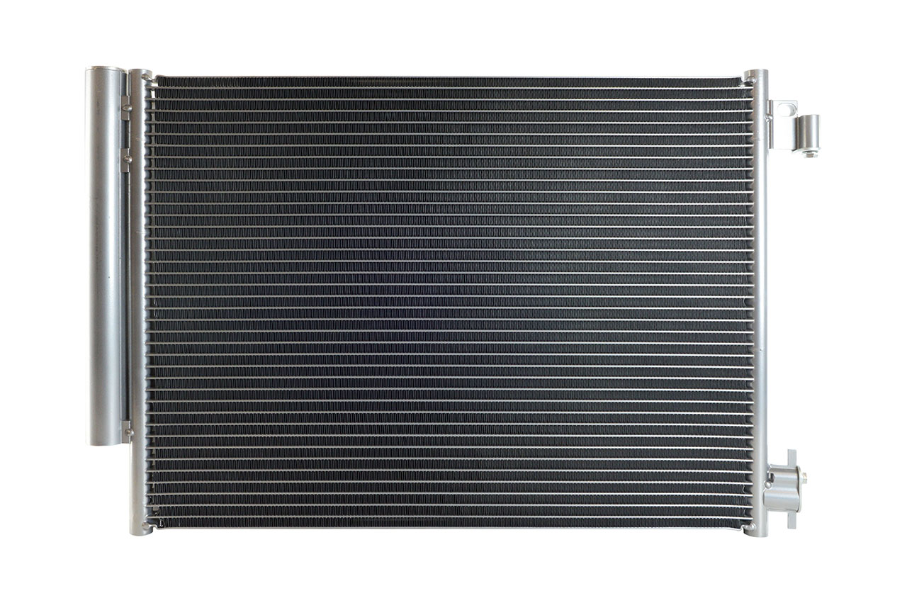 CHLODNICA DO KLIMAT. DACIA LOGAN II 12-