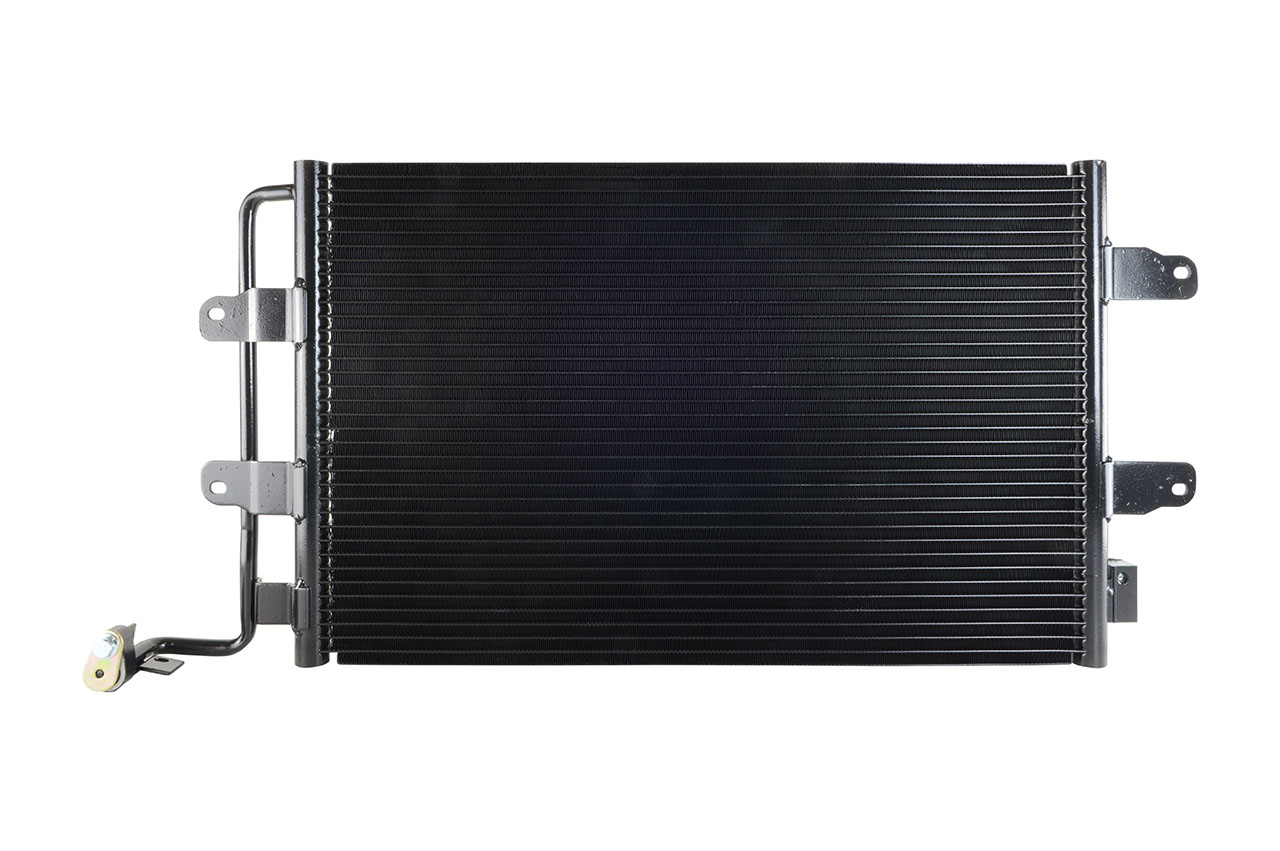 621 530_B CHLODNICA DO KLIMAT.VW BEETLE 01-