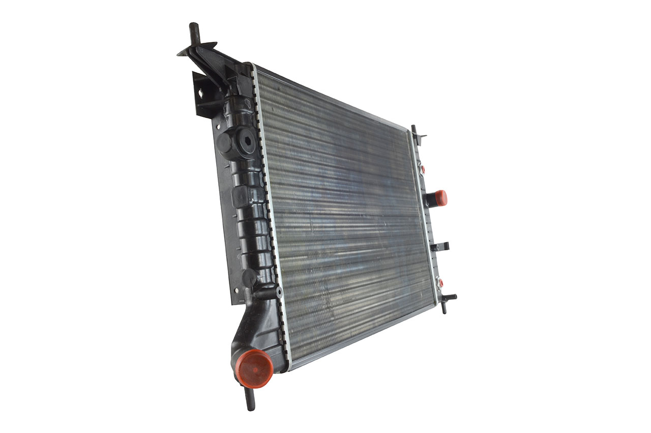 601 385_B CHLODNICA VECTRA B 1.6I 16V 95- /AUTOMAT