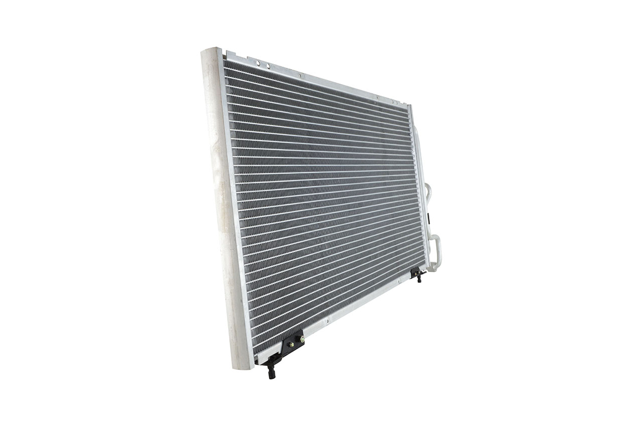 606 148_B CHLODNICA DO KLIMAT.PEUGEOT 405 92-