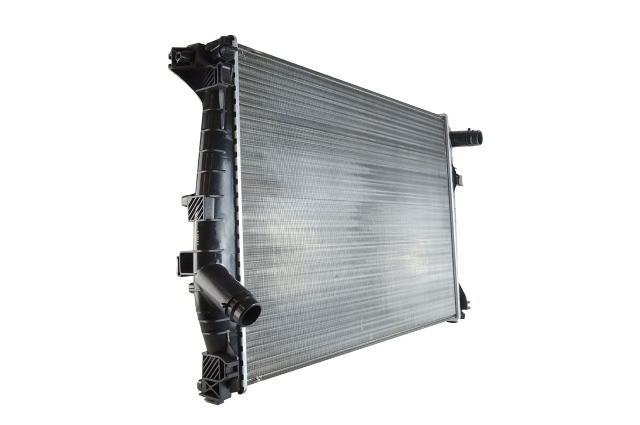 CHLODNICA ALFA ROMEO 159 1.9-2.4JTDM 05-