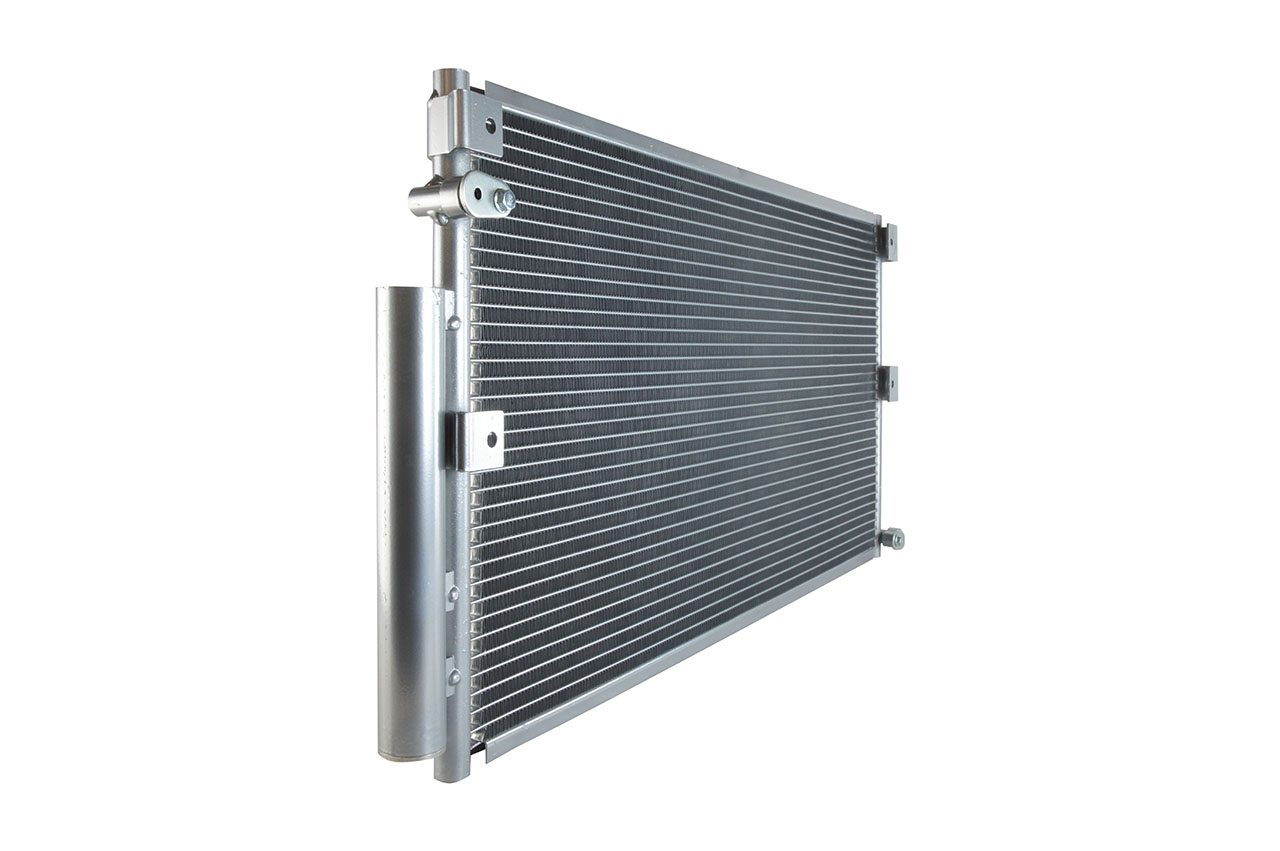 CHLODNICA DO KLIMAT. LEXUS LS