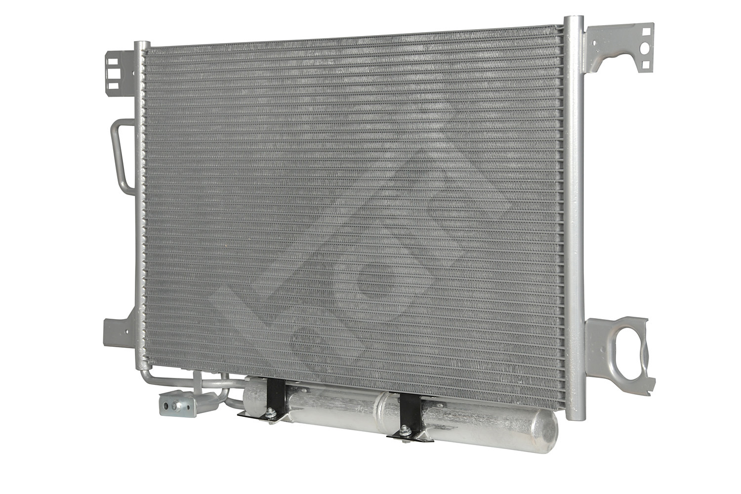 606 130_B CHLODNICA DO KLIMAT.DB 203 C200CDI 00-